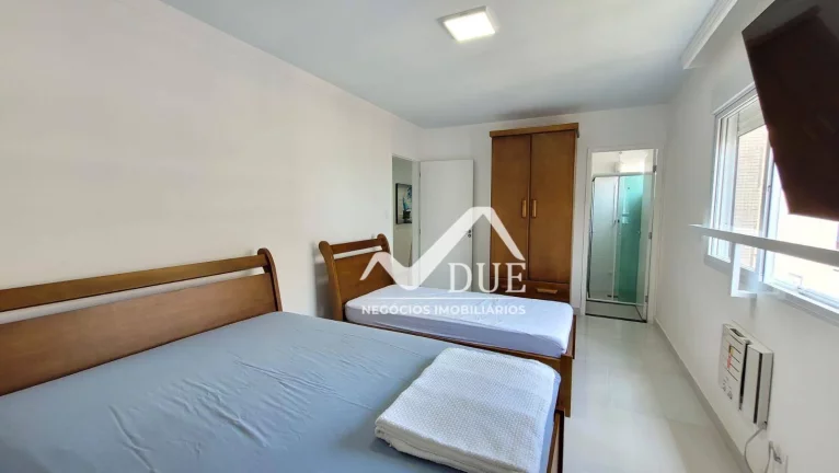 Imagem Apartamento com 2 dormitórios à venda, 103 m² por R$ 885.000,00 - Gonzaga - Santos/SP