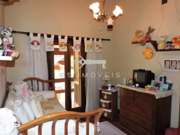 Imagem Espaçosa casa na Chácara Vale do Rio Cotia - Fazendinha - Granja Viana
