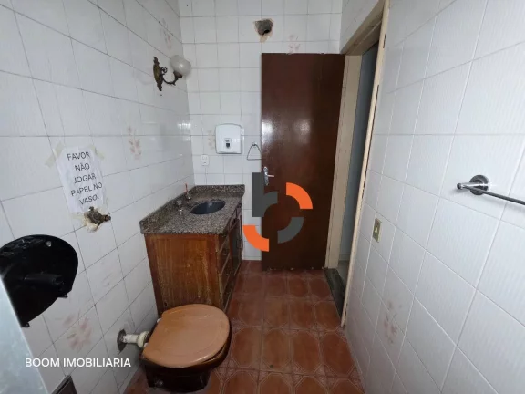 Imagem Casa com 3 dormitórios para alugar, 210 m² por R$ 8.351,00/mês - Centro - Nova Iguaçu/RJ