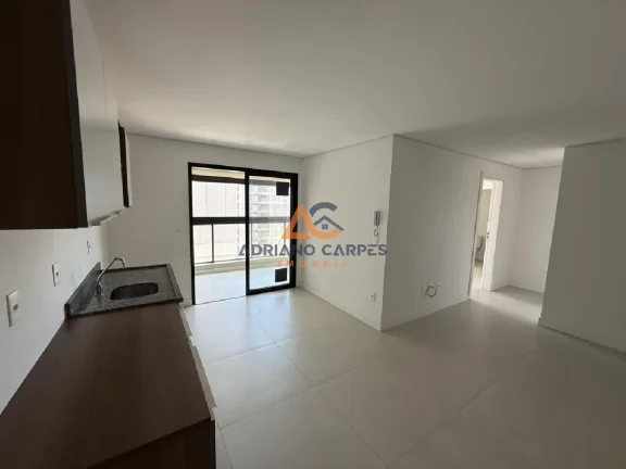 Imagem Seu Duo Suíte na quadra mar na Praia de Gravatá, Navegantes - Residencial Michelangelo. 02 suítes, ampla área interna, vista mar permanente