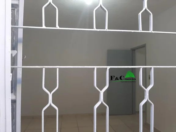 Imagem Casa para Venda em Leme, Jardim Serelepe, 2 dormitórios, 1 banheiro, 2 vagas
