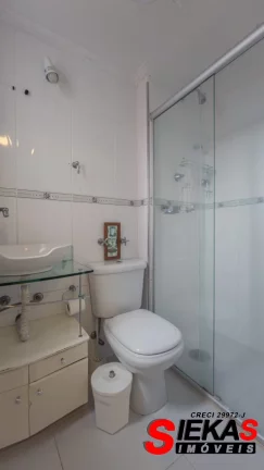Imagem Imperdível oferta de apartamento à venda em São Paulo-SP, no bairro Carrão! 3 quartos, 1 suíte, 1 sala, 2 banheiros, 2 vagas de garagem e 80m² de área.