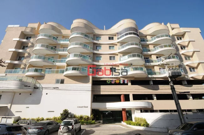 Imagem Apartamento com 2 dormitórios à venda, 105 m² por R$ 550.000,00 - Braga - Cabo Frio/RJ