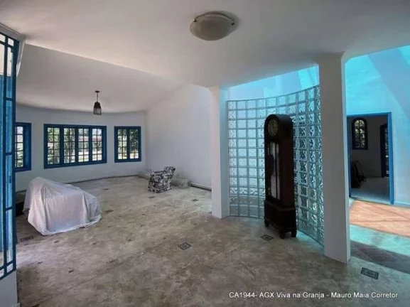 Imagem Casa com 5 dormitórios à venda, 375 m² por R$ - Granja Viana - Carapicuíba/SP