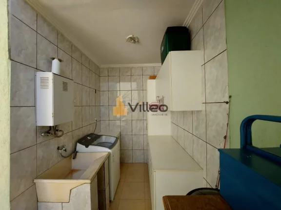 Imagem Apresentamos uma residência que une espaço, conforto e elegância no Wanel Ville II, um dos bairro...