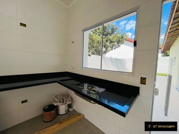 Imagem Linda Casa Térrea com 4 dormitórios em Atibaia - Jd Paulista por R$799 mil!