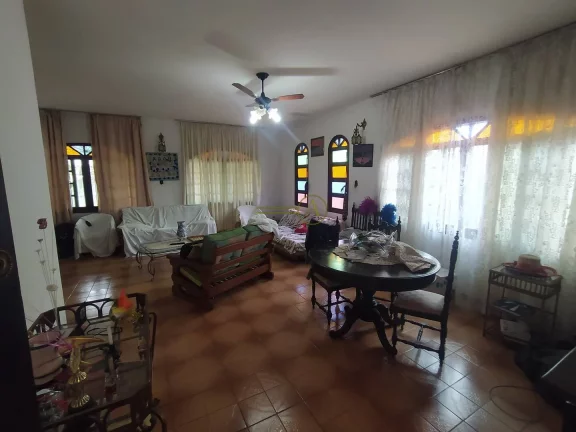 Imagem Casa térrea em 2 lotes bem localizada, à venda em Peruíbe