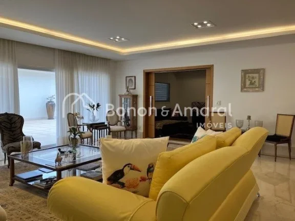 Imagem Ampla residência, muita luz natural, cômodos grandes, funcionalidade
483m² área construída em u...
