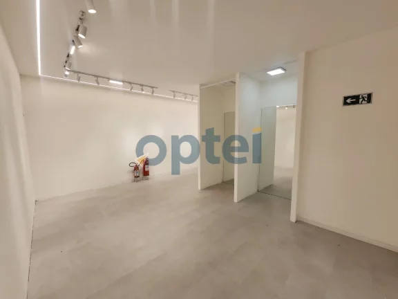 Imagem Salão/ loja comercial de 280m2 na Avenida Kennedy no bairro Jardim do Mar em São Bernardo do Campo 2 vagas de garagem na frente