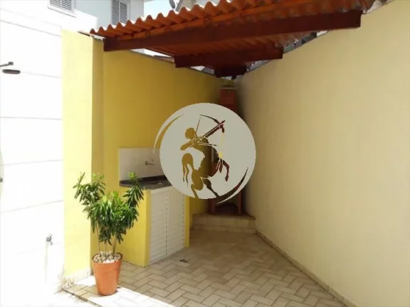 Imagem MARAVILHOSA! SOBREPOSTA BAIXA ENORME COM SALA PARA 3 GRANDES AMBIENTES, 3 DORMITÓRIOS GRANDES, COPA...