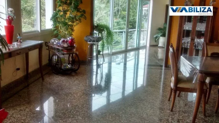 Imagem Sobrado à venda, 570 m² por R$ 2.950.000,00 - Condomínio Arujazinho III Parte - Arujá/SP