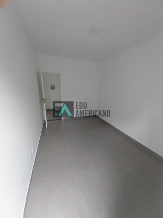 Imagem Casa térrea reformada condomínio vila Atibaia 2 dorm. Jd. São Felipe
