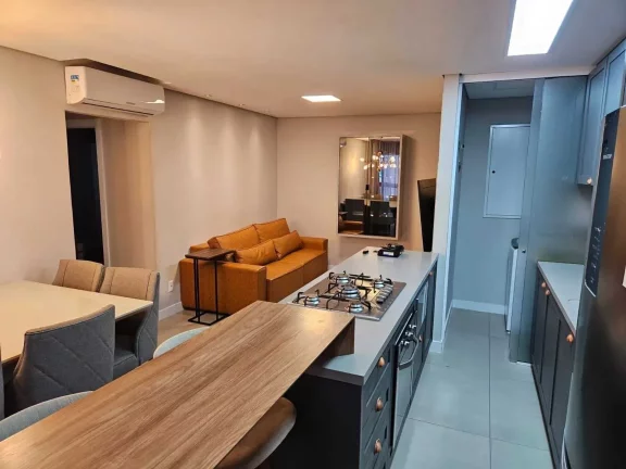 Imagem Apartamento mobiliado no bairro São Judas em Itajaí de 72m2 sendo 1 suite + 1 e 2 vagas de garagem