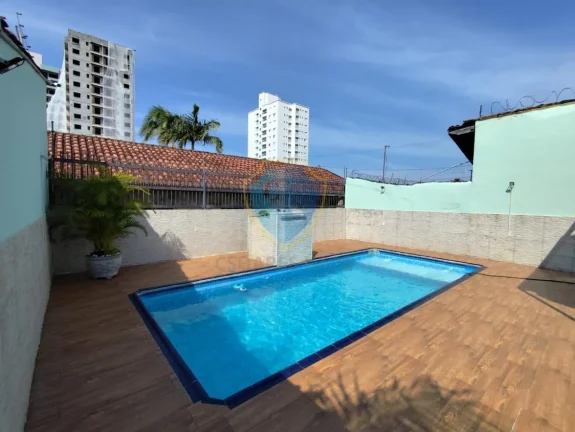 Imagem Casa 3 dorms sendo 1 suíte com Piscina e 6 vagas garagem