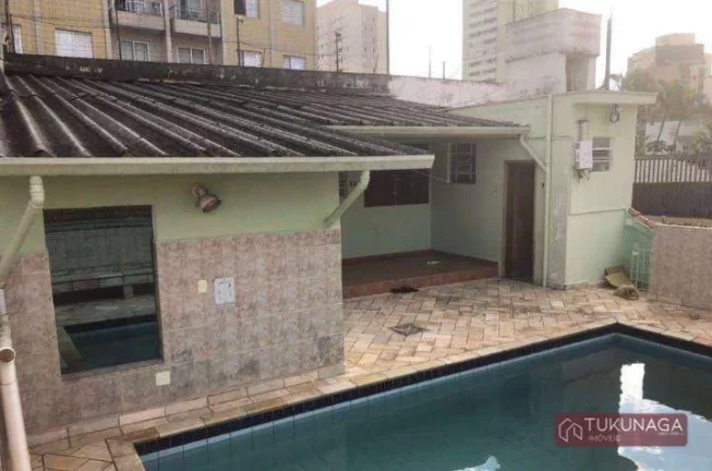 Imagem Casa 4 suítes 6 vagas com piscina