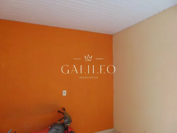 Imagem VENDA | CASA NA VILA MARINGÁ - Com 127 m² - 02 Dormitórios - 02 Banheiros - 01 vaga para auto.