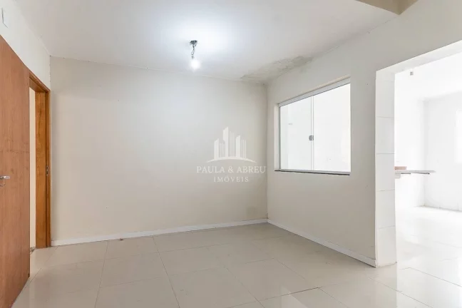 Imagem Casa com Terreno de 70m² e 101m²de área útil São 3 Dormitórios, 2 Banheiros, Sacada, 2 Vagas, Quintal no Bairro Casa Branca, Santo André