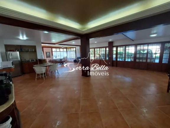 Imagem Casa com 4 dormitórios à venda, 260 m² por R$ 2.990.000,00 - Comary - Teresópolis/RJ