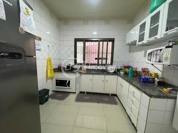 Imagem Imperdível oportunidade de casa à venda em Campo Grande-MS, bairro Nova Lima! 3 quartos, 1 suíte, 3 salas, 3 banheiros, 3 vagas de garagem, 260m².