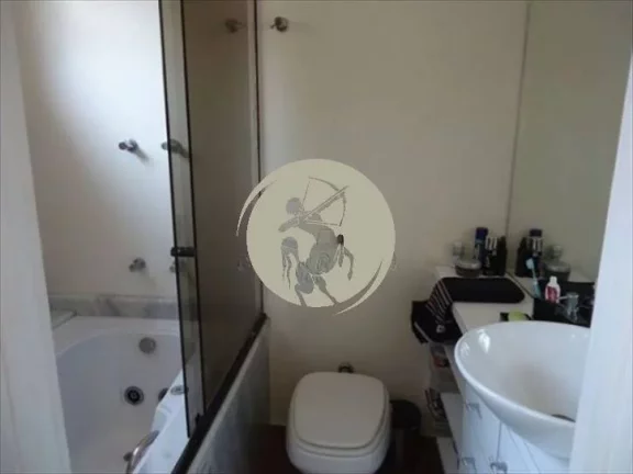 Imagem PISCINA ÁREA EXTERNA SALA DE ESTAR COZINHA COM ESPAÇO GOURMET LAVABO PISO INFERIOR: 3 QUARTOS (2 S...