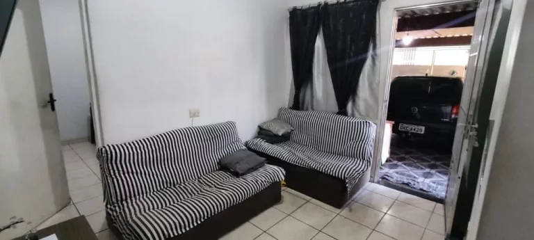 Imagem Casa com 2 dormitórios à venda, 50 m² por R$ 320.000,00 - Jardim Leblon - Suzano/SP