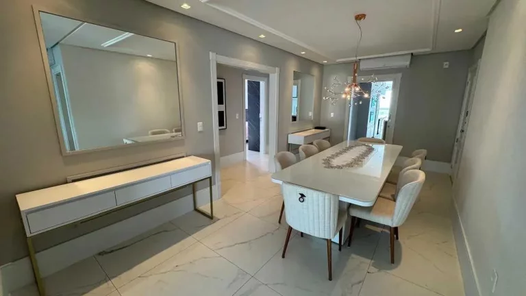 Imagem Apartamento com 4 suítes e 3 vagas de garagem em Meia Praia - Itapema/SC