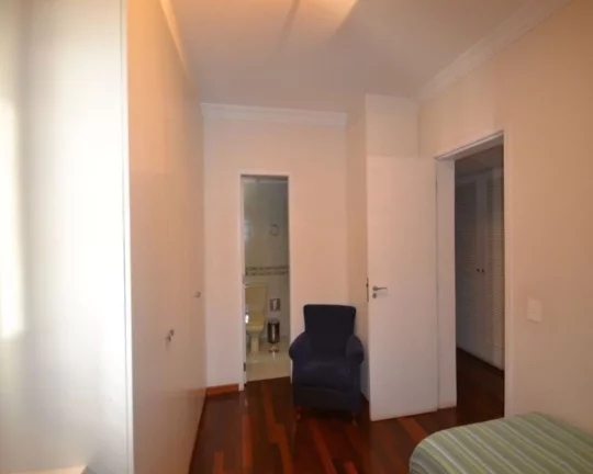 Imagem Apartamento a venda na Rua Maranhão com 3 suites e 3 vagas, 177m2