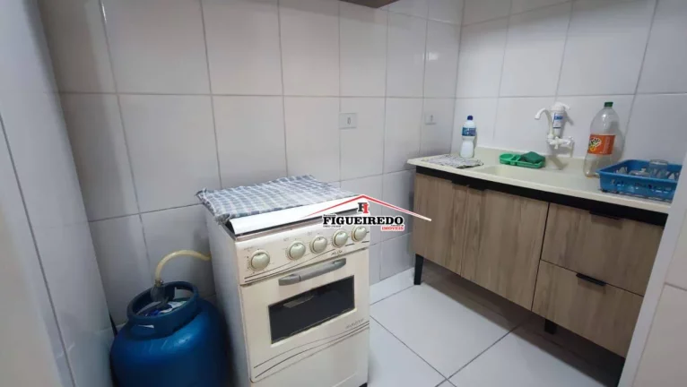 Imagem Kitnet à venda, 27 m² por R$ 215.000,00 - Canto do Forte - Praia Grande/SP