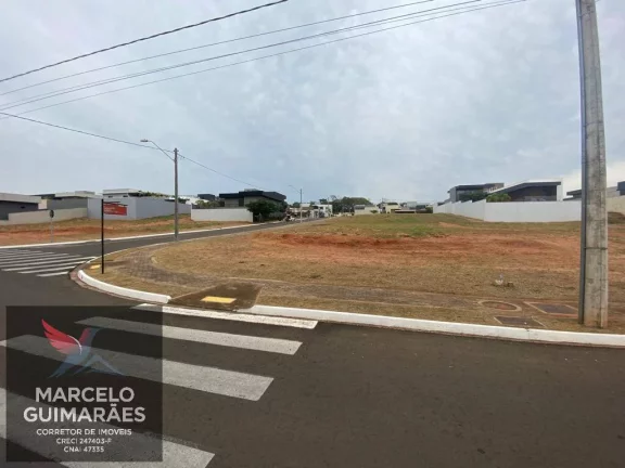 Imagem Lindo Lote de Esquina no Residencial Vila Dumont