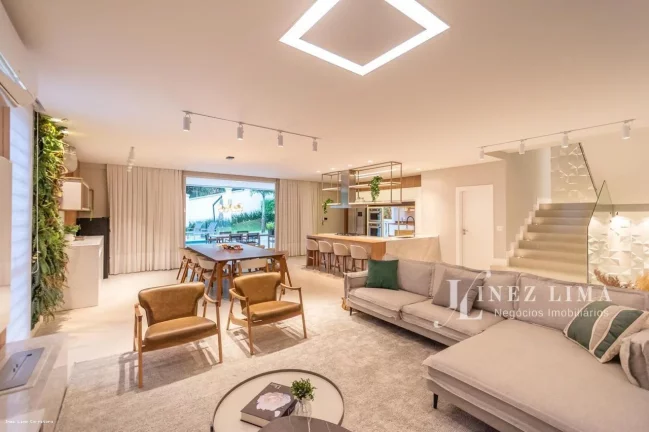 Imagem Casa Alto Padrão para Venda em Itajaí, Praia Brava, 4 dormitórios, 4 suítes, 5 banheiros, 4 vagas
