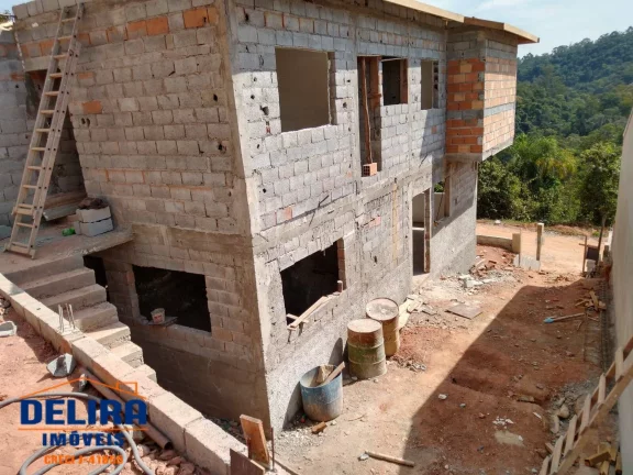Imagem Imóvel à venda em terra preta, em construção!