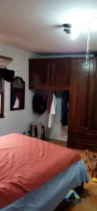 Imagem Casa 190M², 3 dormitórios, 1 suíte, 2 vagas ótima localização e valor !!!