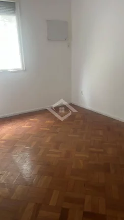 Imagem Apartamento de 3 Quartos para Venda em Copacabana com 103 m²