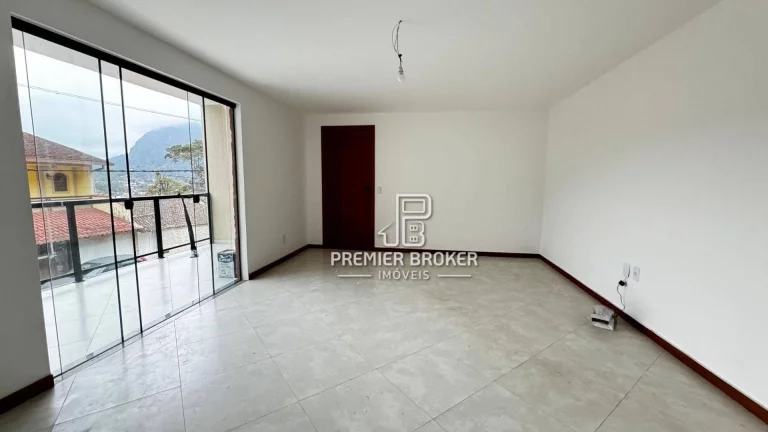 Imagem Apartamento à venda, 100 m² por R$ 399.000,00 - Santa Cecília - Teresópolis/RJ