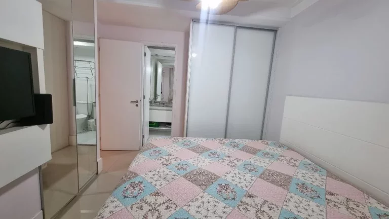 Imagem APARTAMENTO COM 3 DORMITÓRIOS À VENDA, 188,49 M² ÚTEIS , 02 VAGAS DE GARAGAME , MARAVILHOSA ÁREA DE LAZER.
