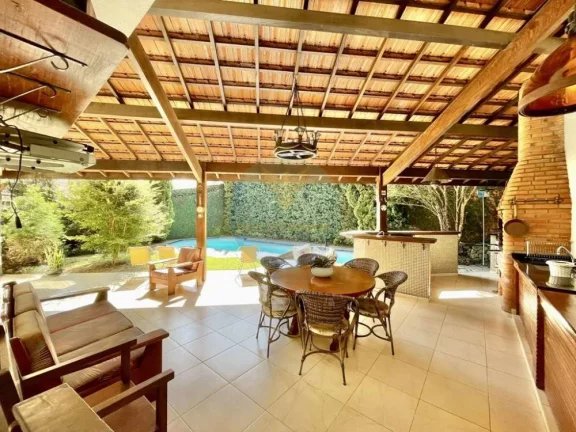 Imagem Casa em Condomínio a Venda no bairro Granja Viana - Cotia, SP