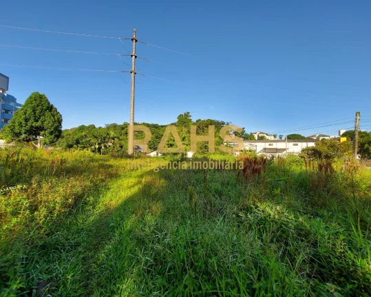 Imagem Ótima oportunidade de Terreno à venda para fins residencial e/ou comercial na rua Piratuba na divi...