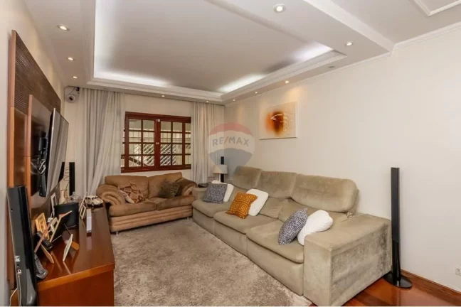 Imagem Casa a venda na Vila Marari 180m² 3 dormitórios 2 suítes, 4 Vagas Churrasqueira 5WC