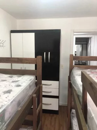 Imagem Cobertura duplex com 4 dormitórios sendo 1 suíte e 2 vagas de garagem em Balneário Camboriú/SC