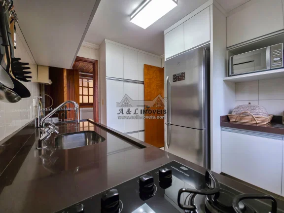 Imagem Casa à venda Campos do Jordão condomínio fechado estilo alpino 4 dormitório