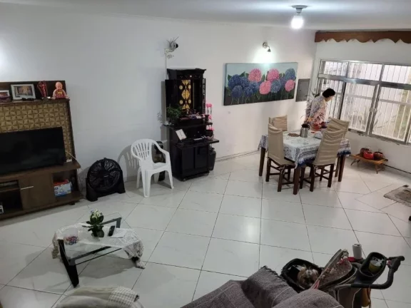 Imagem Sobrado com 5 dormitórios à venda, 440 m² por R$ 1.200.000,00 - Centro - Suzano/SP