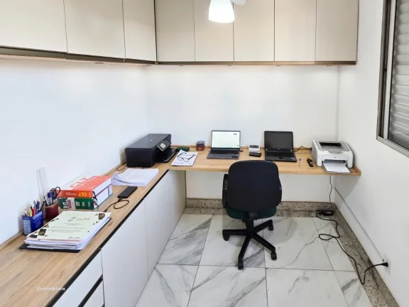 Imagem Apartamento de luxo no coração da Pampulha, em Belo Horizonte! ??

- 3 quartos, sendo 1 suíte, co...