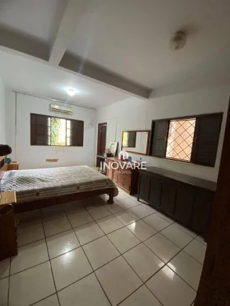 Imagem Casa com 4 dormitórios para alugar por R$ 3.500,00/mês - Setor Central - Itumbiara/GO