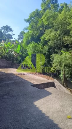 Imagem CHÁCARA /CASA COM 02 DORMITÓRIOS/02WC/QUINTAL/04 VAGAS