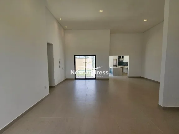 Imagem Casa linear de 210m², com 3 suítes e piscina, no Yahoo Residence - Serra