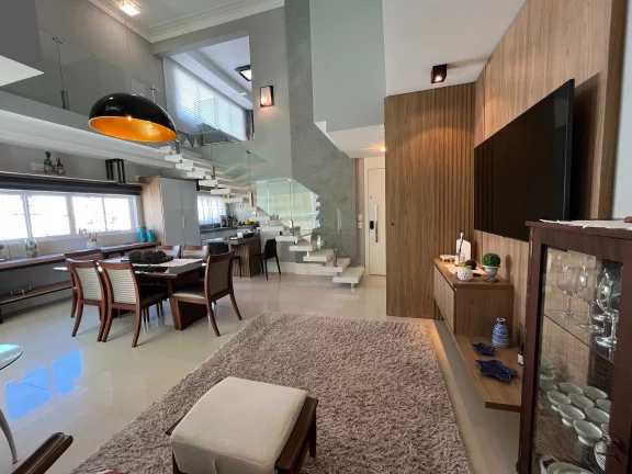 Imagem Apartamento duplex finamente mobiliado 3 suítes e 2 vagas no Centro de Balneário Camboriú/SC