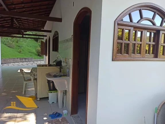 Imagem Chácara com 4500 mts² em Amparo