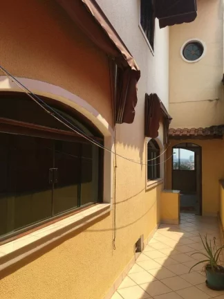 Imagem Sobrado com 3 dormitórios, 300 m² - venda por R$ 630.000,00 ou aluguel por R$ 2.500,00/mês - Parque Gerassi - Santo André/SP
