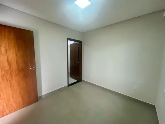 Imagem Casa no condomínio Residencial Olivito para venda com 4 quartos, sendo 4 suítes, 281m2