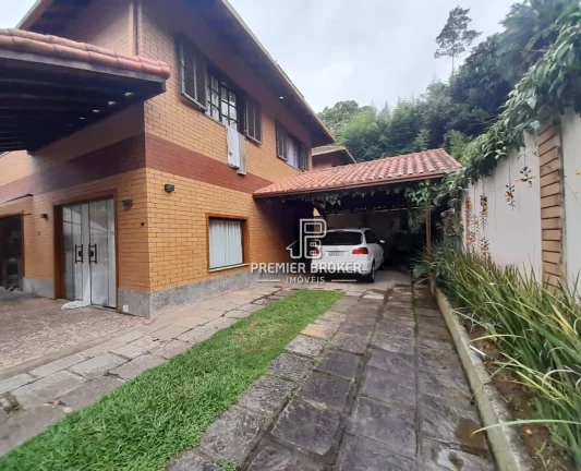 Imagem Casa à venda, 350 m² por R$ 750.000,00 - Araras - Teresópolis/RJ